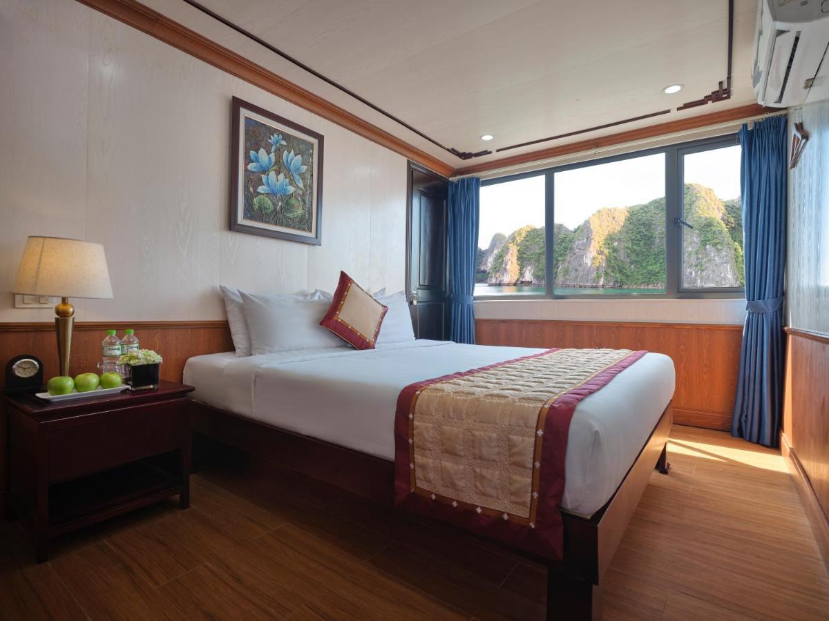 Lavender Elegance Cruises Hotel Hạ Long-öböl Kültér fotó